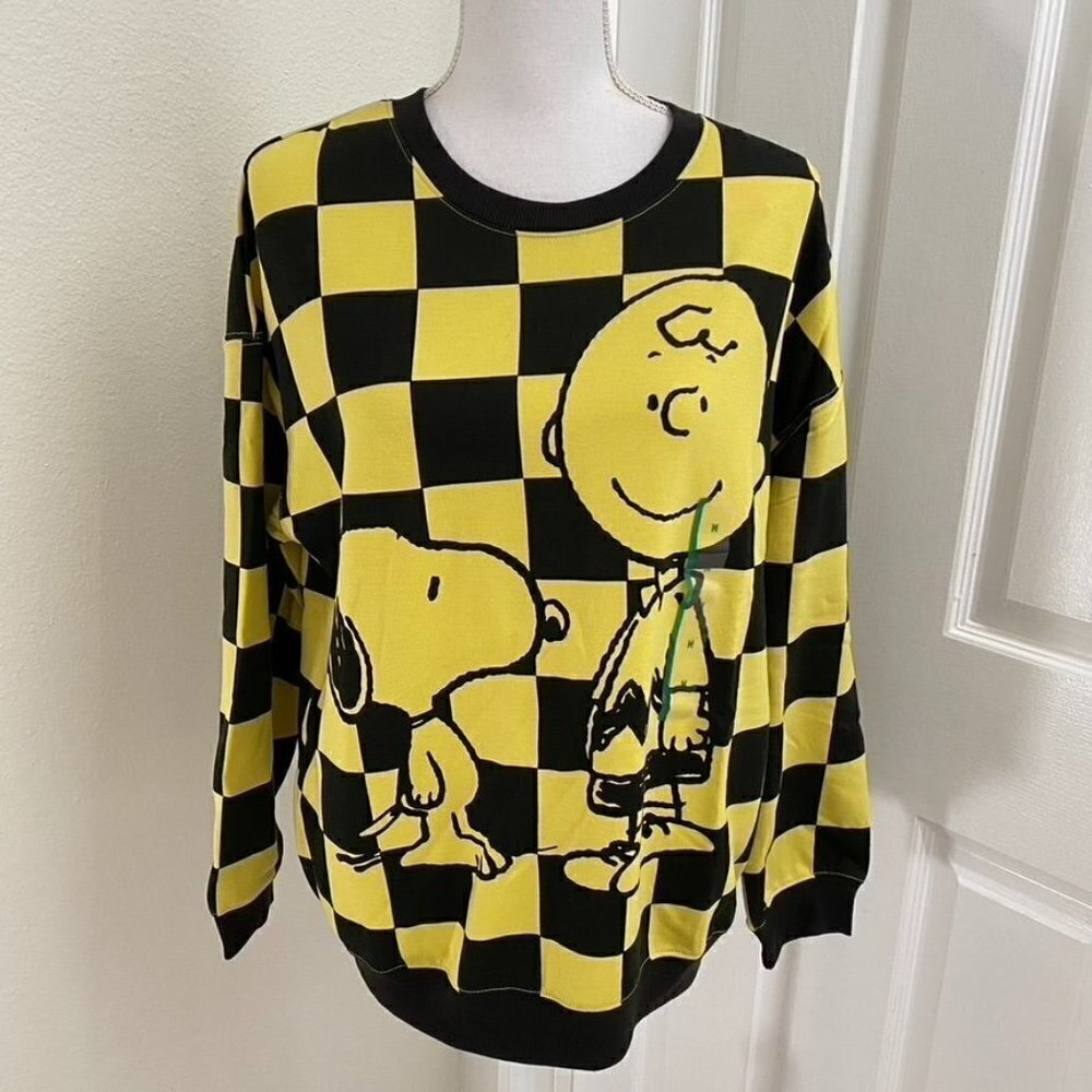 Peanuts Snoopy Charlie Brown Cozy Graphic Sweatshirt Yellow Check Sizes M/ L - Picture 3 of 10